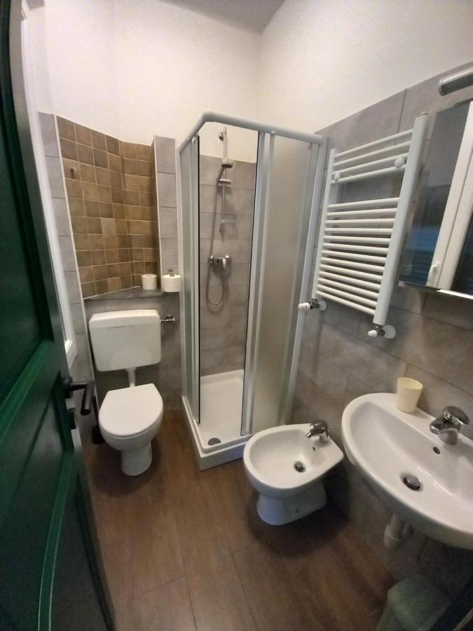 Celtic House B&B ヴァラッツェ エクステリア 写真