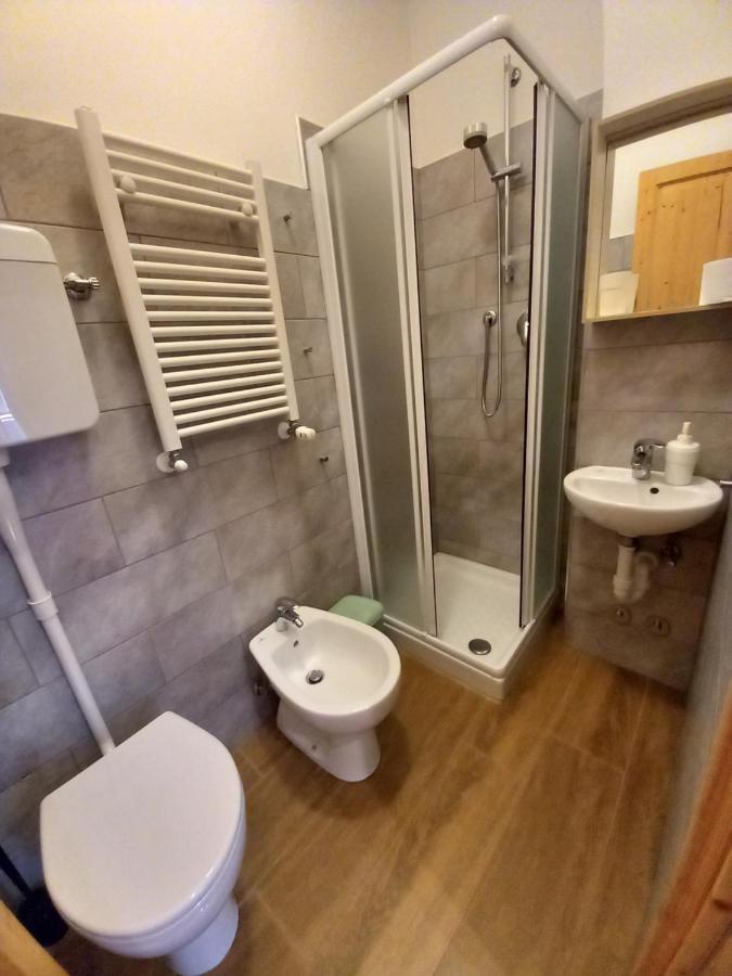 Celtic House B&B ヴァラッツェ エクステリア 写真